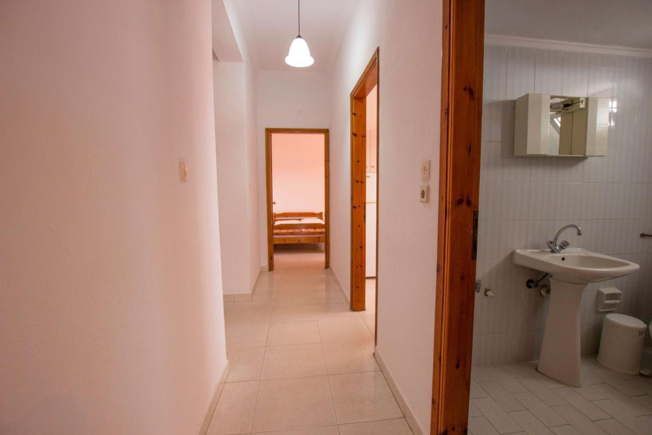 George Laz Rooms Vrasná Exterior foto